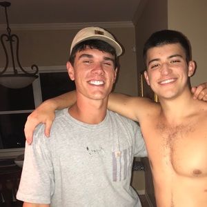 Meet your Posher, Stone